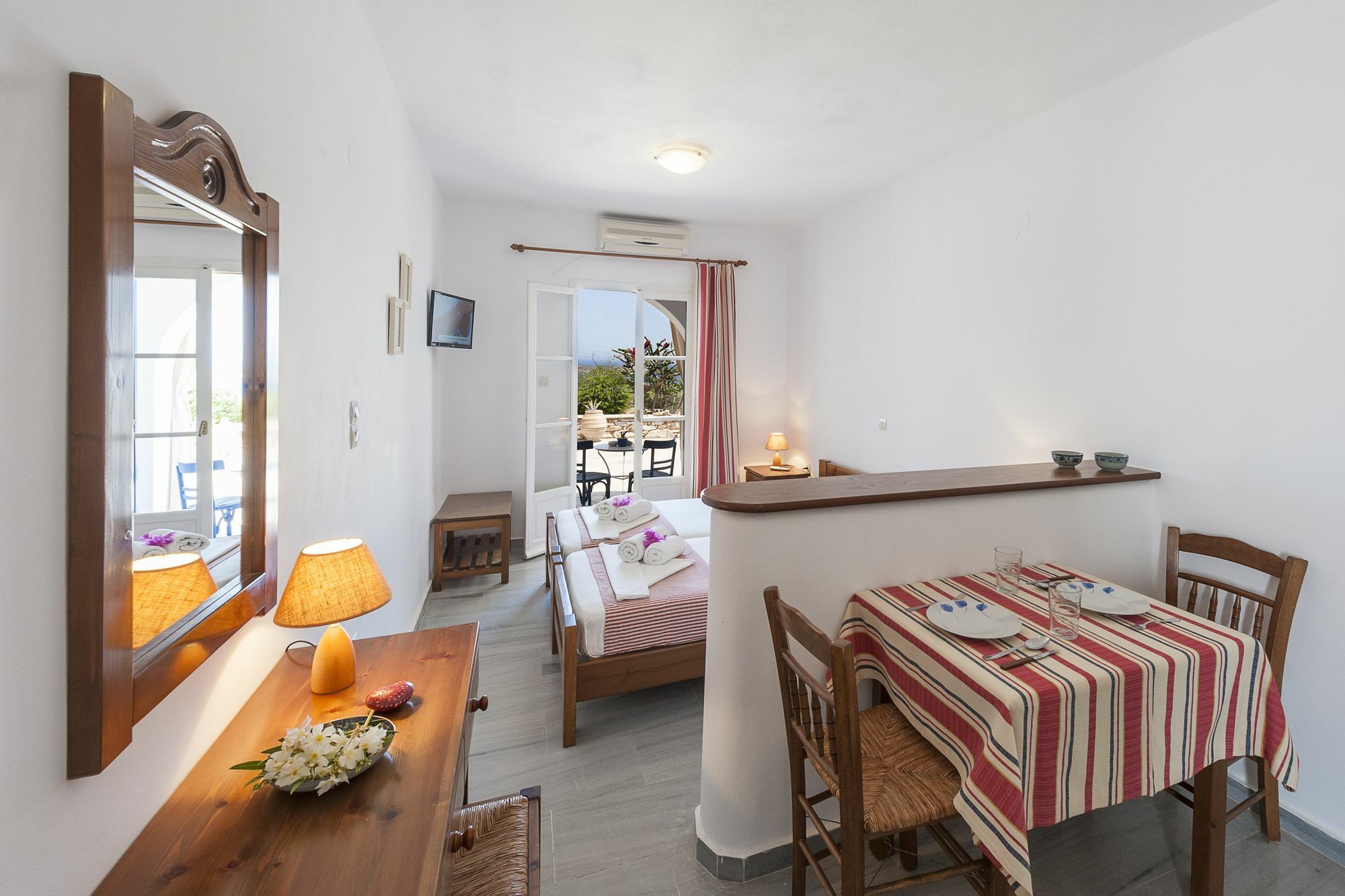 Dryades Family Hotel 드리오스 외부 사진